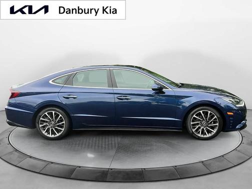 2022 Hyundai SONATA Limited