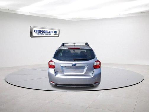 2016 Subaru Impreza 2.0i