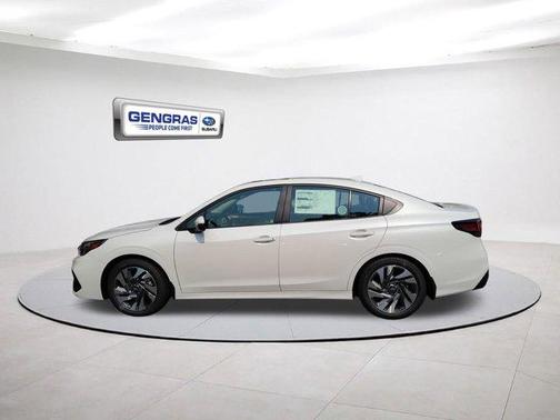2025 Subaru Legacy 