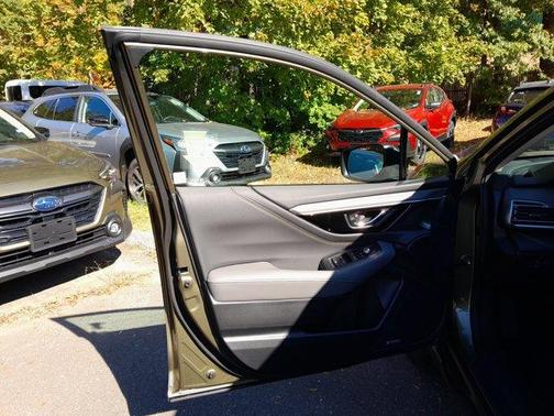 2025 Subaru Outback Onyx Edition XT