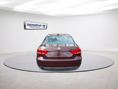 2014 Volkswagen Passat