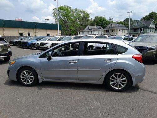 2013 Subaru Impreza 2.0i Premium