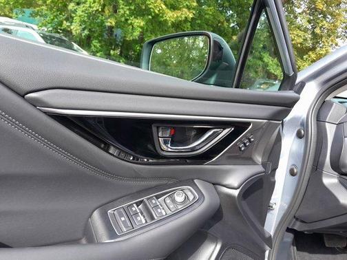 2025 Subaru Legacy Touring XT