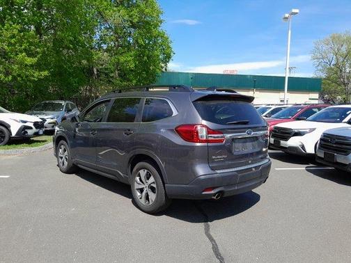 2022 Subaru Ascent Premium 8-Passenger