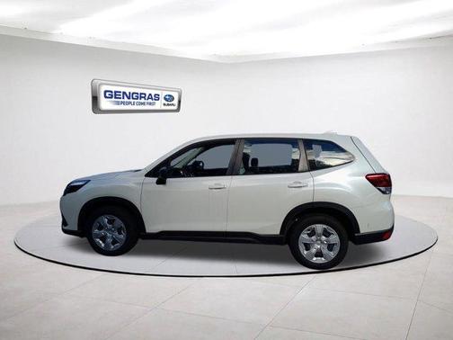 2022 Subaru Forester Base (CVT)