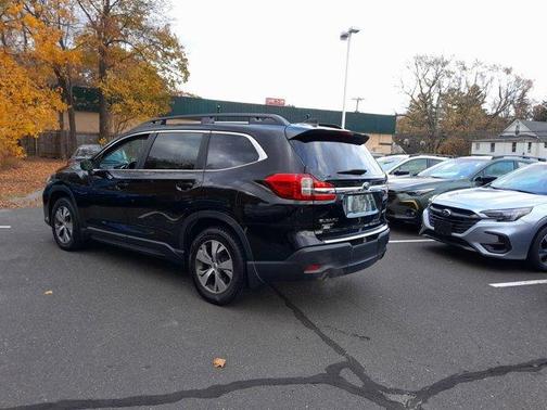 2022 Subaru Ascent Premium 8-Passenger