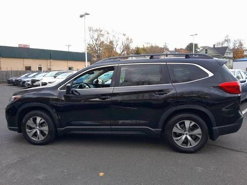 2022 Subaru Ascent Premium 8-Passenger