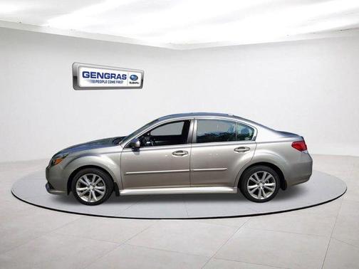 2014 Subaru Legacy 2.5i Premium