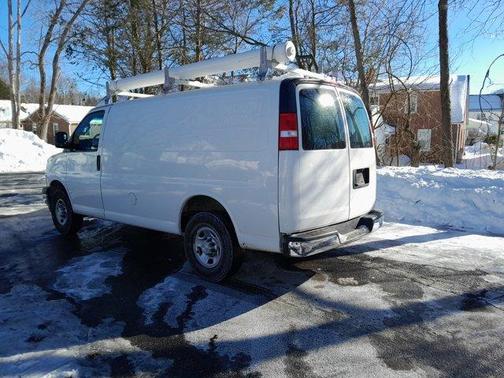 2022 Chevrolet Express 2500 Work Van