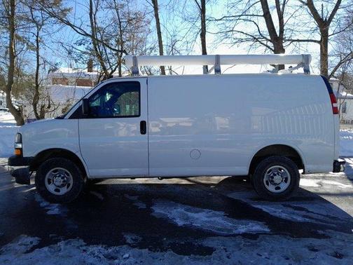 2022 Chevrolet Express 2500 Work Van