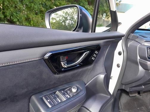 2025 Subaru Forester Hybrid Touring