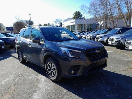 2022 Subaru Forester Premium