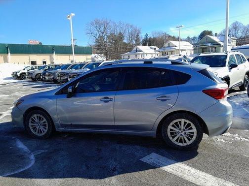 2017 Subaru Impreza 2.0i Premium