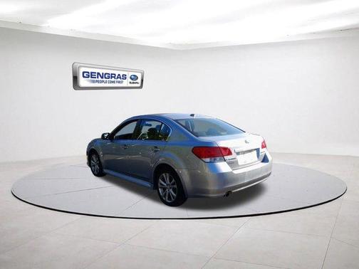 2014 Subaru Legacy 2.5i Premium