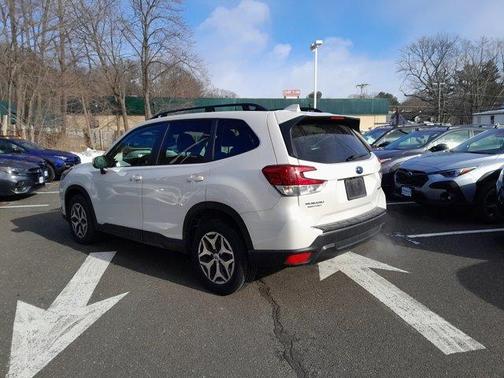 2023 Subaru Forester 2.5i Premium
