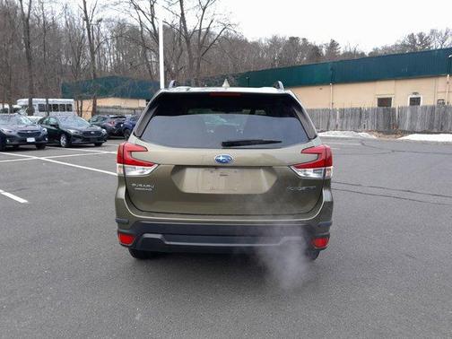 2022 Subaru Forester Premium