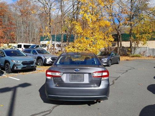 2018 Subaru Impreza 2.0i