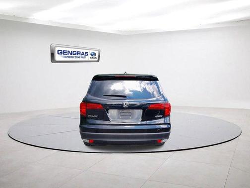 2016 Honda Pilot EX-L w/ Navigation