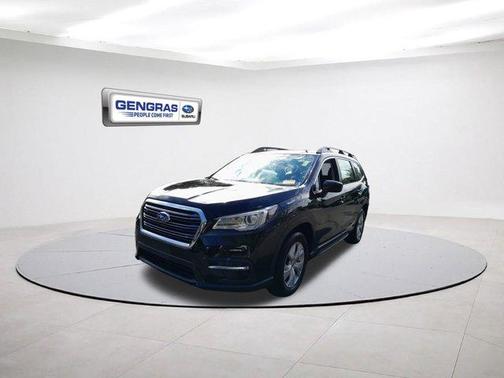 2022 Subaru Ascent Base 8-Passenger