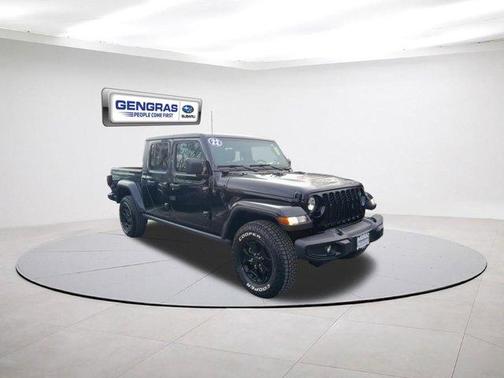 2022 Jeep Gladiator Sport