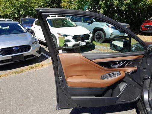 2025 Subaru Legacy Touring XT