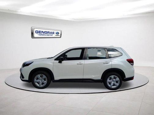 2022 Subaru Forester Base (CVT)