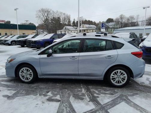 2018 Subaru Impreza 2.0i Premium