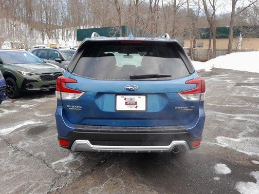 2023 Subaru Forester 2.5i Touring