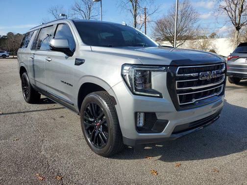 2023 GMC Yukon XL SLT