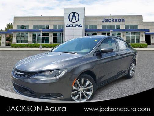 2016 Chrysler 200 S