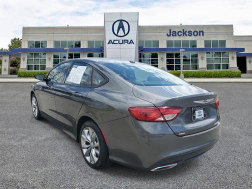 2016 Chrysler 200 S