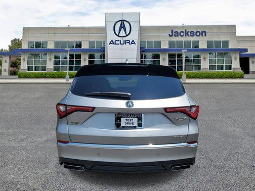 2023 Acura MDX Technology Package