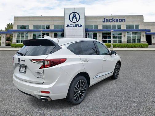 2025 Acura RDX Advance Package