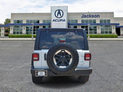 2022 Jeep Wrangler Unlimited Sport
