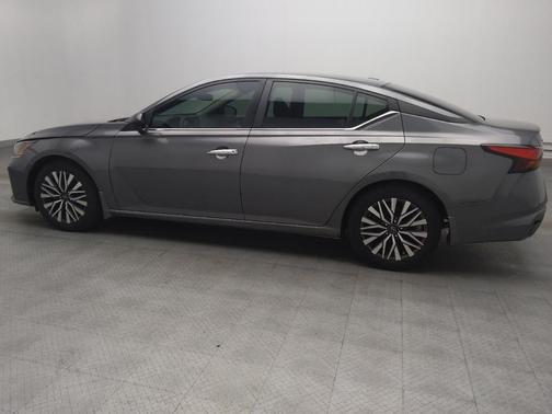 Gun Metallic 2024 Nissan Altima 2.5 SV