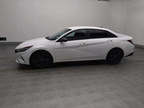 Quartz White 2021 Hyundai ELANTRA SEL