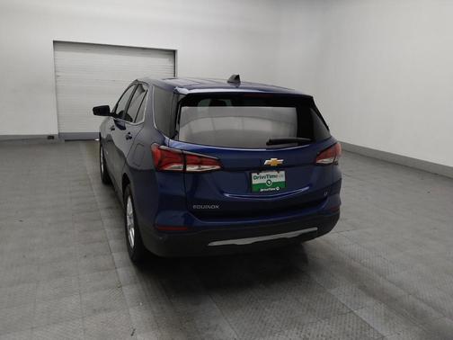 Blue Glow Metallic 2023 Chevrolet Equinox 1LT