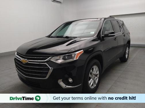 Mosaic Black Metallic 2018 Chevrolet Traverse LT Cloth