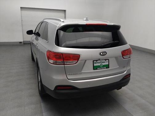 2018 Kia Sorento LX
