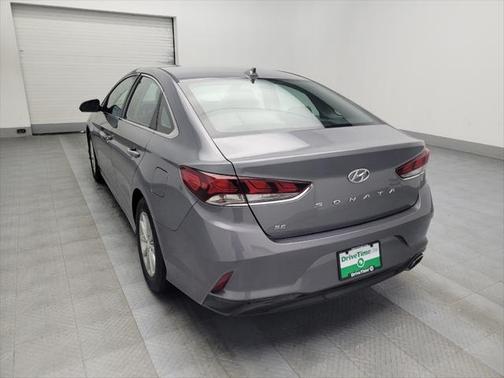 2018 Hyundai SONATA SE