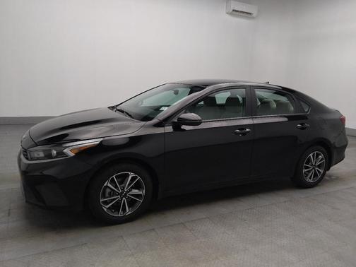 Aurora Black 2023 Kia Forte LXS
