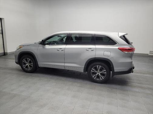 2017 Toyota Highlander LE