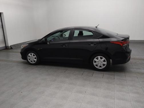 Absolute Black 2021 Hyundai Accent SE