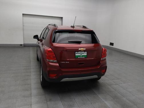 Crimson Metallic 2021 Chevrolet Trax LT