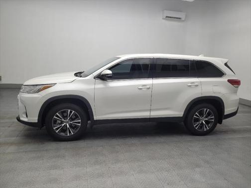 2019 Toyota Highlander LE Plus