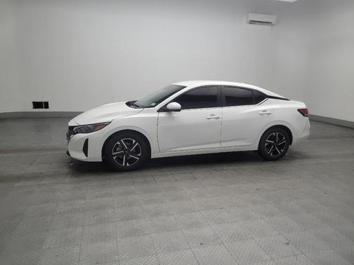 White 2024 Nissan Sentra SV