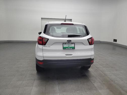 Oxford White 2019 Ford Escape S