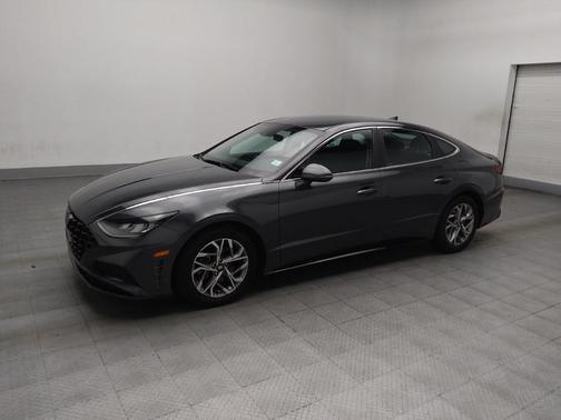 2022 Hyundai SONATA SEL