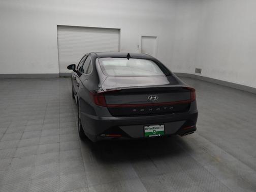 2022 Hyundai SONATA SEL