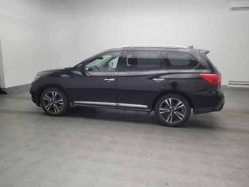 Magnetic Black Pearl 2019 Nissan Pathfinder Platinum